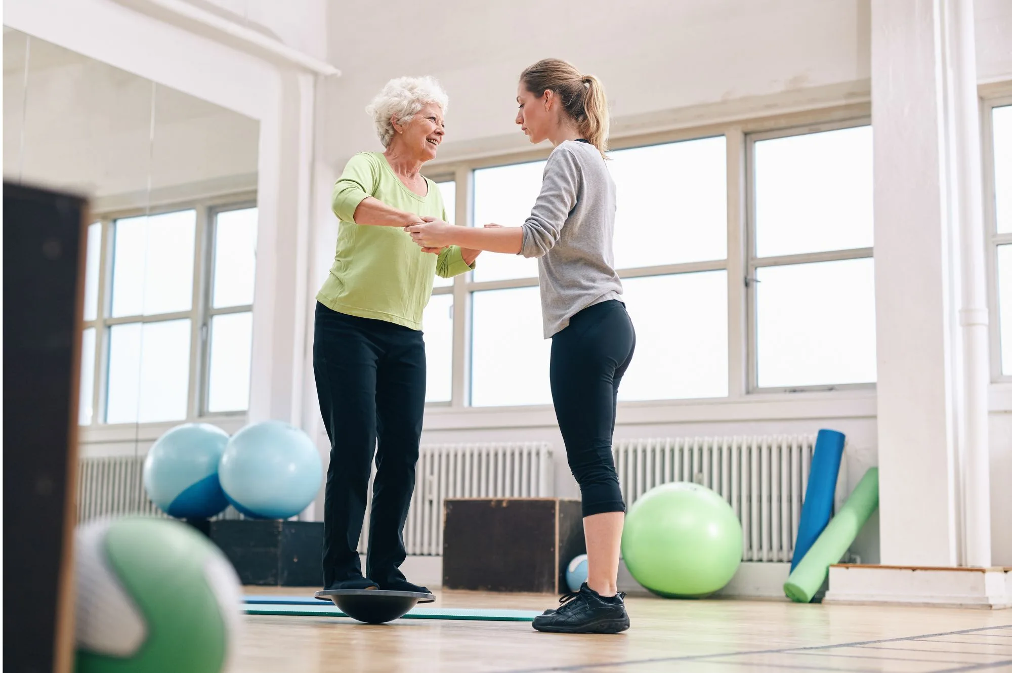 Balance Improving Exercises: Physical Therapy for Elderly